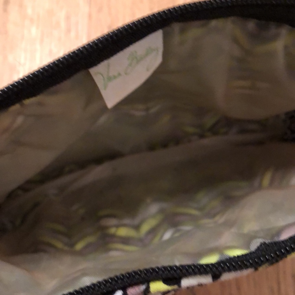 Vera Bradley, make up pouch - Picture 2 of 5